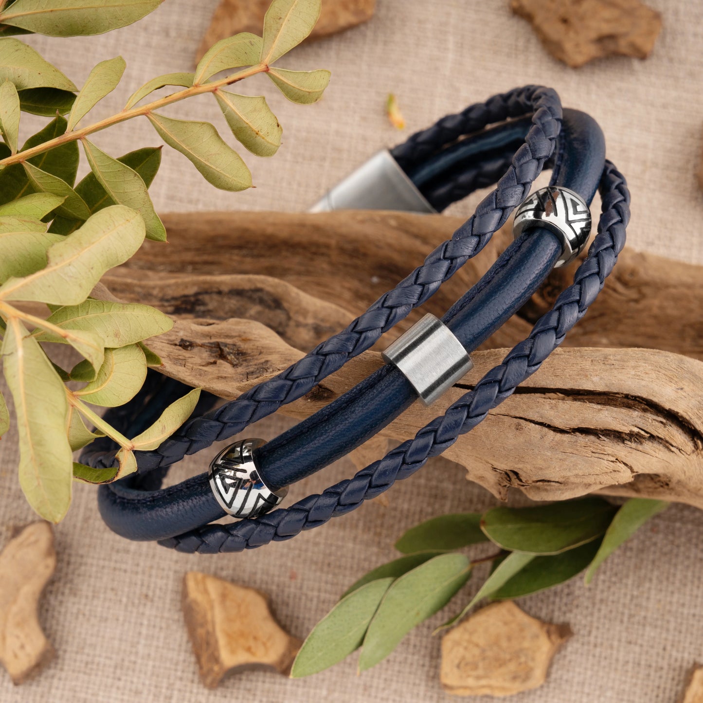 Lederarmband geflochtenes Kunstleder mit Edelstahl-Elementen – 21 cm Länge + 1 cm Verlängerung – Blau