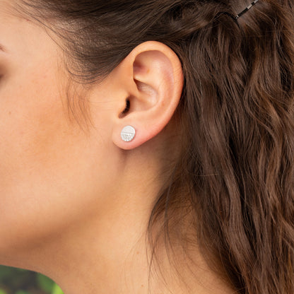 Ohrstecker aus 925er Silber mit Zirkonia – Silberfarben